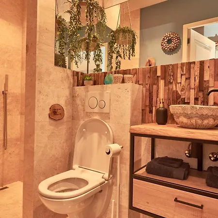 Heaven In East Bed & Breakfast 3*