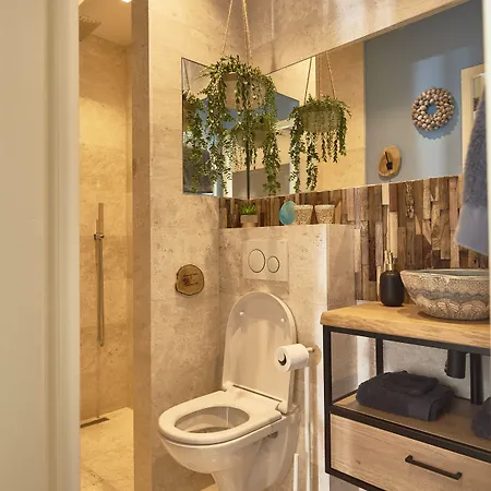 Heaven In East לינה וארוחת בוקר אמסטרדם