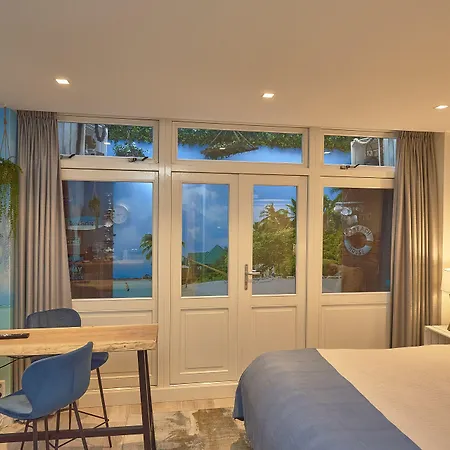 Heaven In East Oda ve Kahvaltı Amsterdam