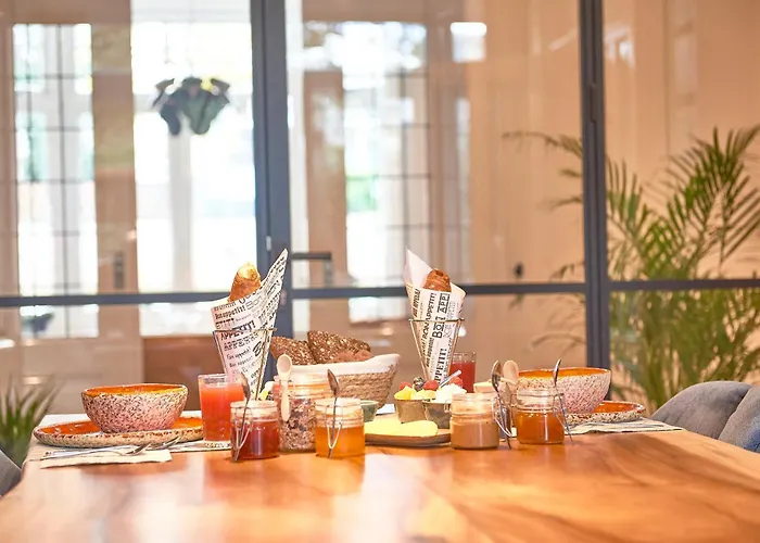 Bed and breakfast Heaven In East 3*